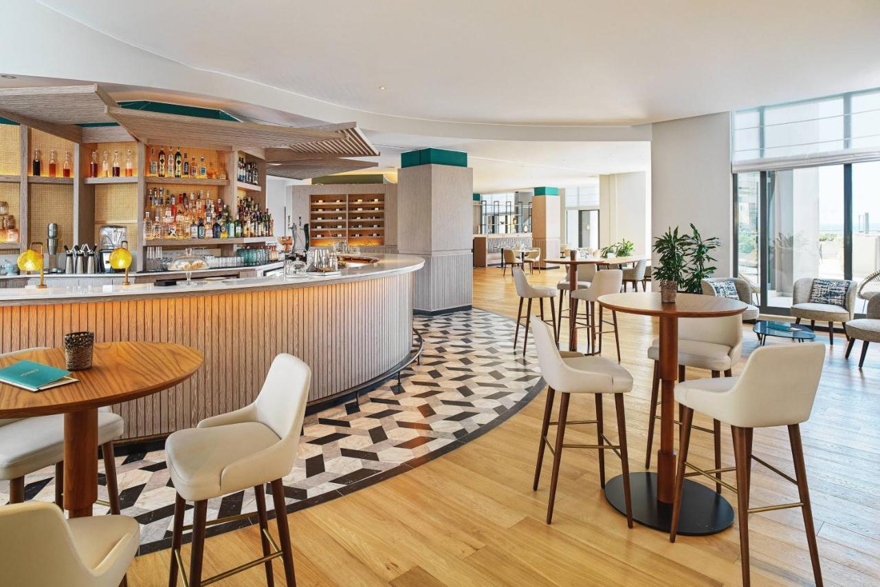Malta Marriott Resort & Spa Saint Julian's Екстериор снимка The Bar