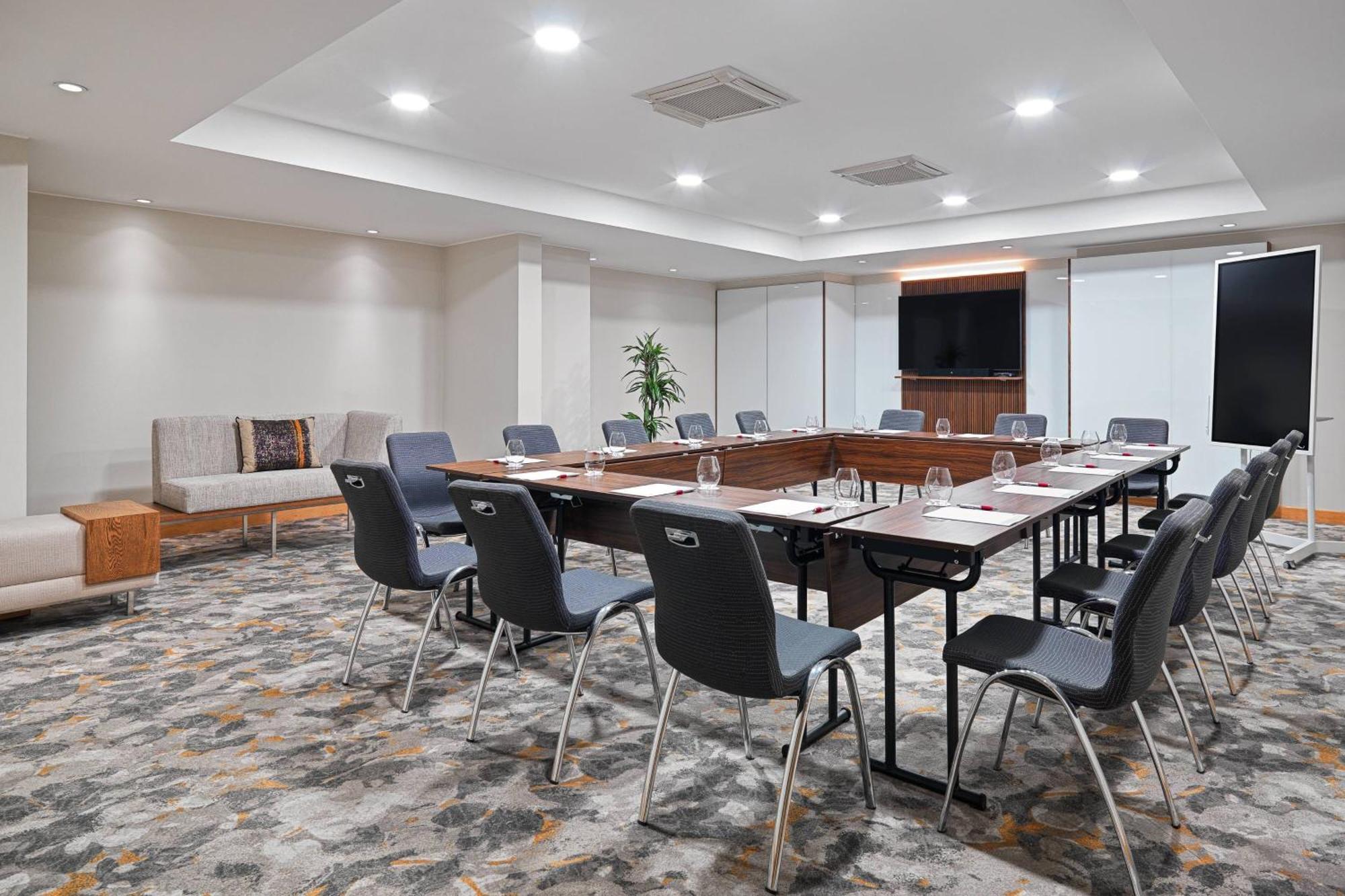 Malta Marriott Resort & Spa Saint Julian's Екстериор снимка Meeting room