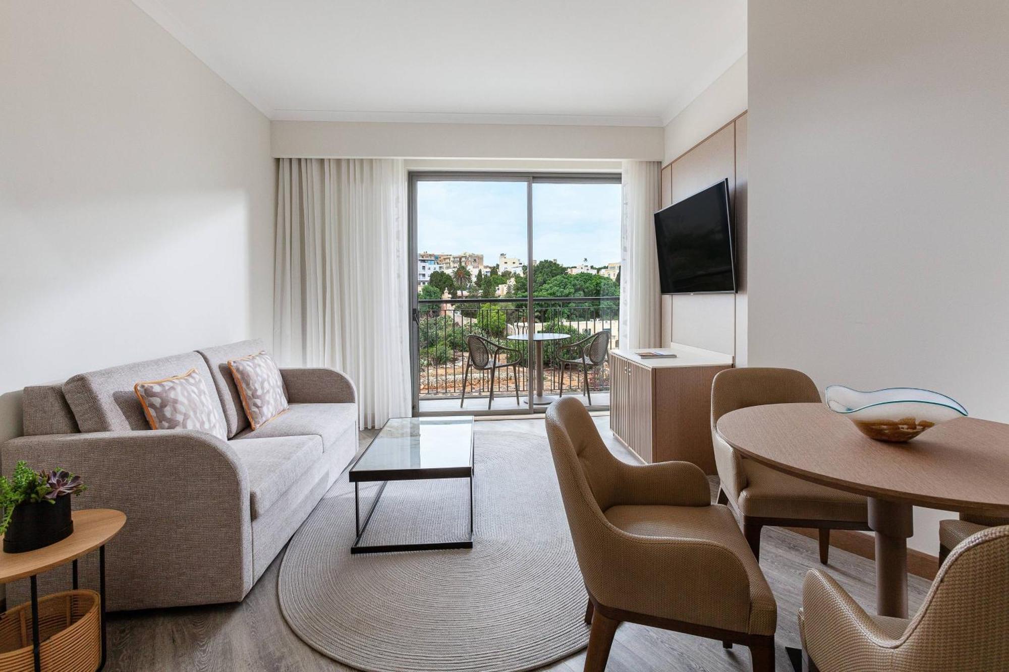 Malta Marriott Resort & Spa Saint Julian's Екстериор снимка